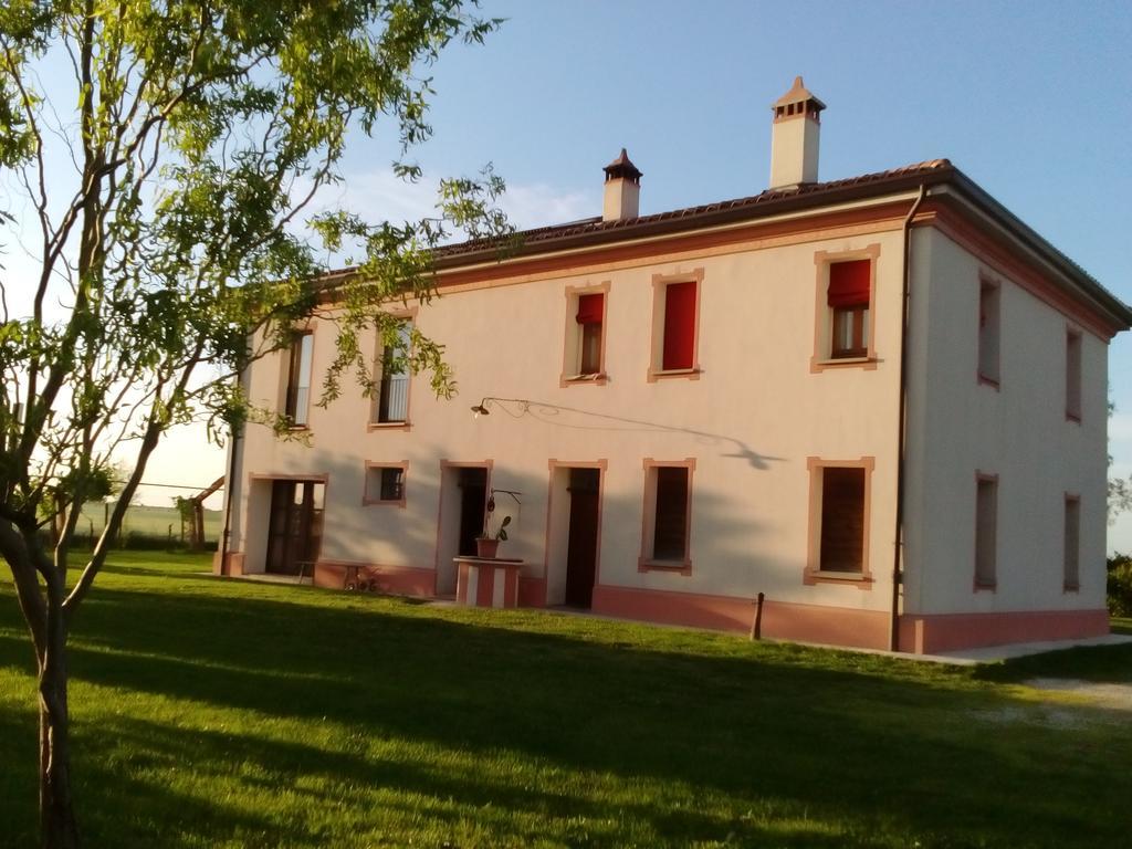 Antico Casale Dei Sogni Agriturismo Луго Екстериор снимка